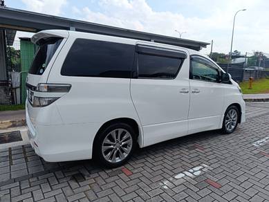 Toyota VELLFIRE 2.4 Z GOLDEN EYES FUL SPEC ZG