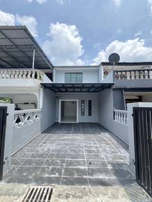 Desa Jaya Jalan Danau 14 Double Storey Fully Extended Johor Cemerlang