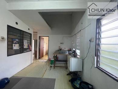 Single Storey Corner Lot