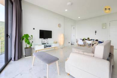 Mid Valley 2R Condo| Hot Long-Term & Airbnb Investment Property