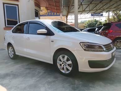 Volkswagen VENTO 1.6 (A)