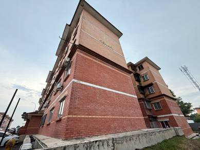 Rajawali Aparment (Bandar Country Homes)