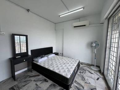 Master room for rent at Velocity Cheras , Permaisuri, Mytown Midah