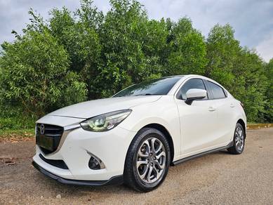 Mazda 2 1.5 GVC Harga OTR!!Full loan