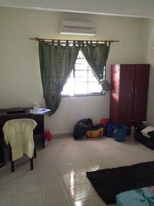 Medium Room PJ Section 11 Near UM University Malaya