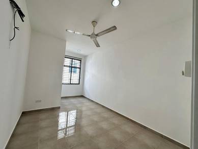 Nusa Sentral Iskandar Puteri 4 Bed Partilly Furnished Tuas
