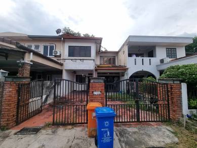 Teres 2 Tingkat, Seksyen 4. Dekat Dengan Sekolah. Harga Boleh Nego!