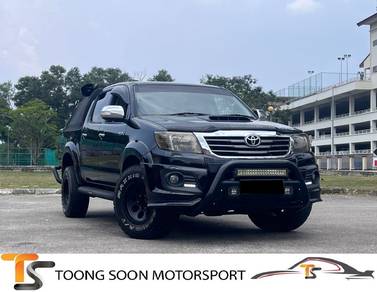 Toyota HILUX 2.5 G TRD SPORTIVO (A)