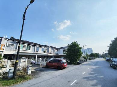 2 Storey Terrace Seri Bangi For Rent 5 room teres