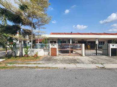 END LOT Extra Land, Teres Setingkat Taman Meru Permai CANTIK, FREEHOLD