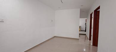 Full Renovate 1 storey Meru Indah walk to shops Klang