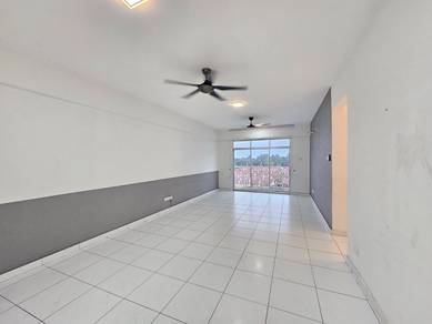 [BIG UNIT] Pool View 4r BSP 21 Skypark Shah Alam Puchong Move In Ready