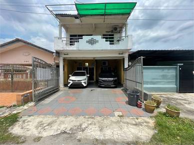 Renovated | Extended Double Storey Terrace Taman Batu Caves