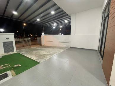 Bukit Indah Double Storey House 4Bed 3Bath With G&G Partial Furnished