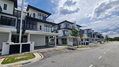 Semi-D, 3 Storey Senna Residence @ Presint 12, Putrajaya.
