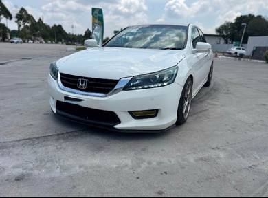 Honda ACCORD 2.0 VTi (A)