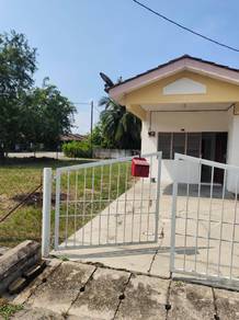 Conner Lot Taman Raia Mesra Gopeng Perak Tanah Luas