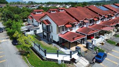 CORNER LOT Double Storey Terrace Bandar Seri Putra Bangi