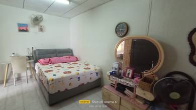 1.5-storey-Terraced-House-for-sale-Pandamaran-Selangor-1