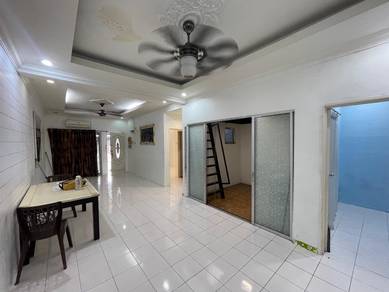 Renovated 1-Storey House for Sale in Taman Pinggiran Pelangi,Rawang!!!