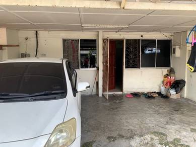 Single Storey Intermediate Terrace House For Sale! at Kenyalang