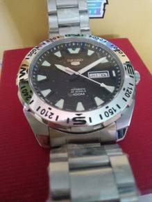 jam NOS Seiko Sport Diberi Automatic 100m Japan 