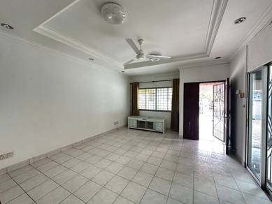 Full loan nice impiam Emas double storey terrace house skudai 