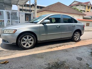 Volvo S40 2.0 (A)
