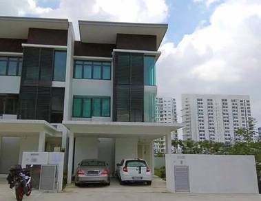 cheap below market 3 storey terrace cristal serin residence Cyberjaya