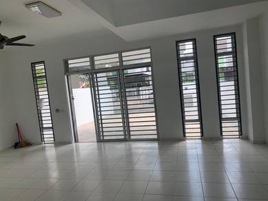 Full loan nice setia eco garden double storey terrace gelang patah