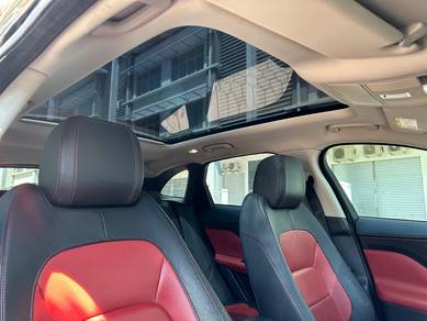 Jaguar F-PACE 2.0 INGENIUM R-SPORT (HIGHSPEC)