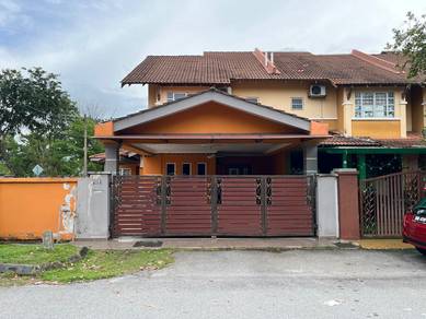 Corner Lot Renovated Double Storey Terrace Taman Desaria Nilai 3