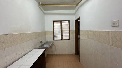 NO DEPOSIT  FULL LOAN Level 2 Apartment Iris, Saujana Utama Sg Buloh