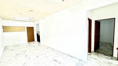 NO DEPOSIT  FULL LOAN Level 2 Apartment Iris, Saujana Utama Sg Buloh