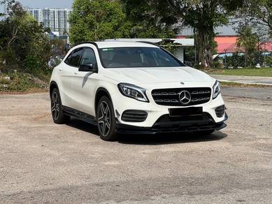 Mercedes Benz GLA250 4MATIC AMG LINE (CBU)