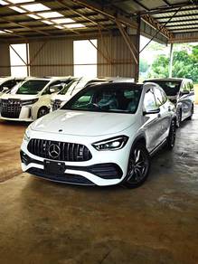 Mercedes Benz GLA35 2.0 AMG 4 MATIC (A)