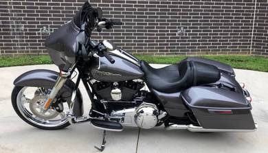 HArLEY DAVIDSON STREET GLIDE