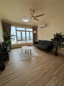 Golden Sand Seaview Residence / Below Market / For rent