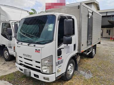2017 Isuzu NLR77 3.0 13ft Insulated Box 4800KG