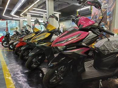 MERDEKA SALES ✨NEW Honda VARIO 125 ✨Scooter