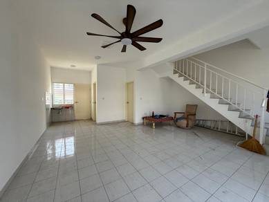 【 rumah baru, x pernah duduk 】 2 Storey House, Iris, Taman Bunga Raya