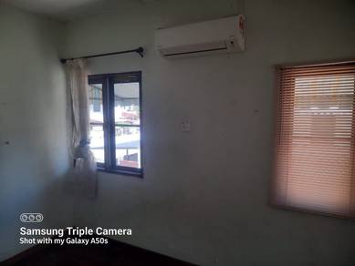 Tmn Bukit Katil📍Partially Furnished 2Storey Teres House 3B2B