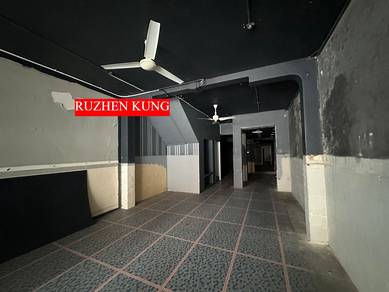 Georgetown Macalister Road 2 Storey Shop Lot Main Road Rent 2200sf