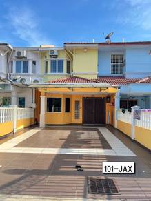 RENOVATED Kampung Jawa Klang Taman Menegon Indah 2 Storey House 20x80