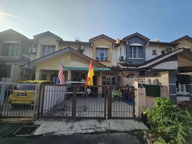 FULLY EXTENDED Upper & lower 2Sty Seksyen 2 Bdr Bukit Mahkota Bangi