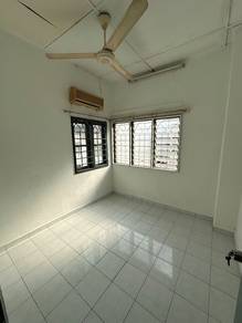 Lembah Maju  2 Storey , ampang