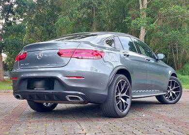 Mercedes Benz GLC300 4MATIC COUPE 2.0L (A)