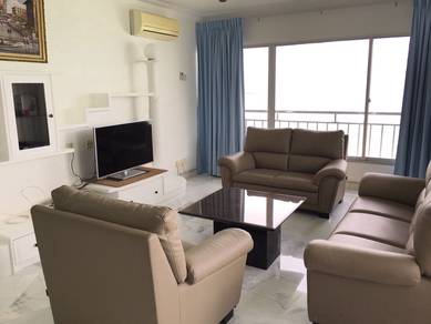 PG1 Condo 1314sf Fully Furnished Renovated at Gurney Drive