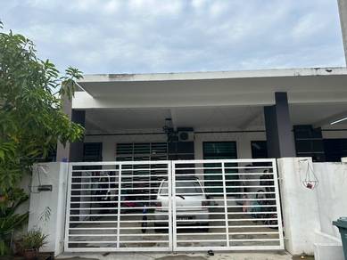 Rumah Teres Setingkat Cantik di Sungai Karang Kuantan Untuk Dijual
