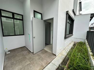 Kulai St Marco Double Storey House 4Bed 3Bath Partial Furnished